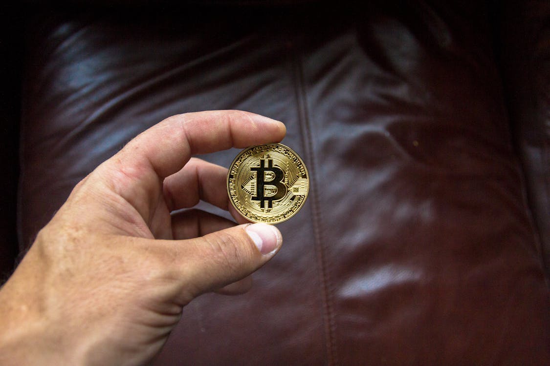 ICO (Initial Coin Offering) 3 pexels photo 844125