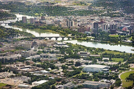 Saskatoon from the air (5675494299)